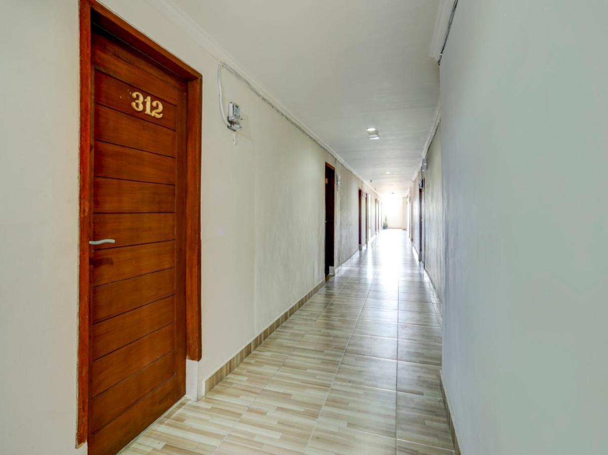 Oyo 3950 The Ratna Hotel Kuta  Luaran gambar