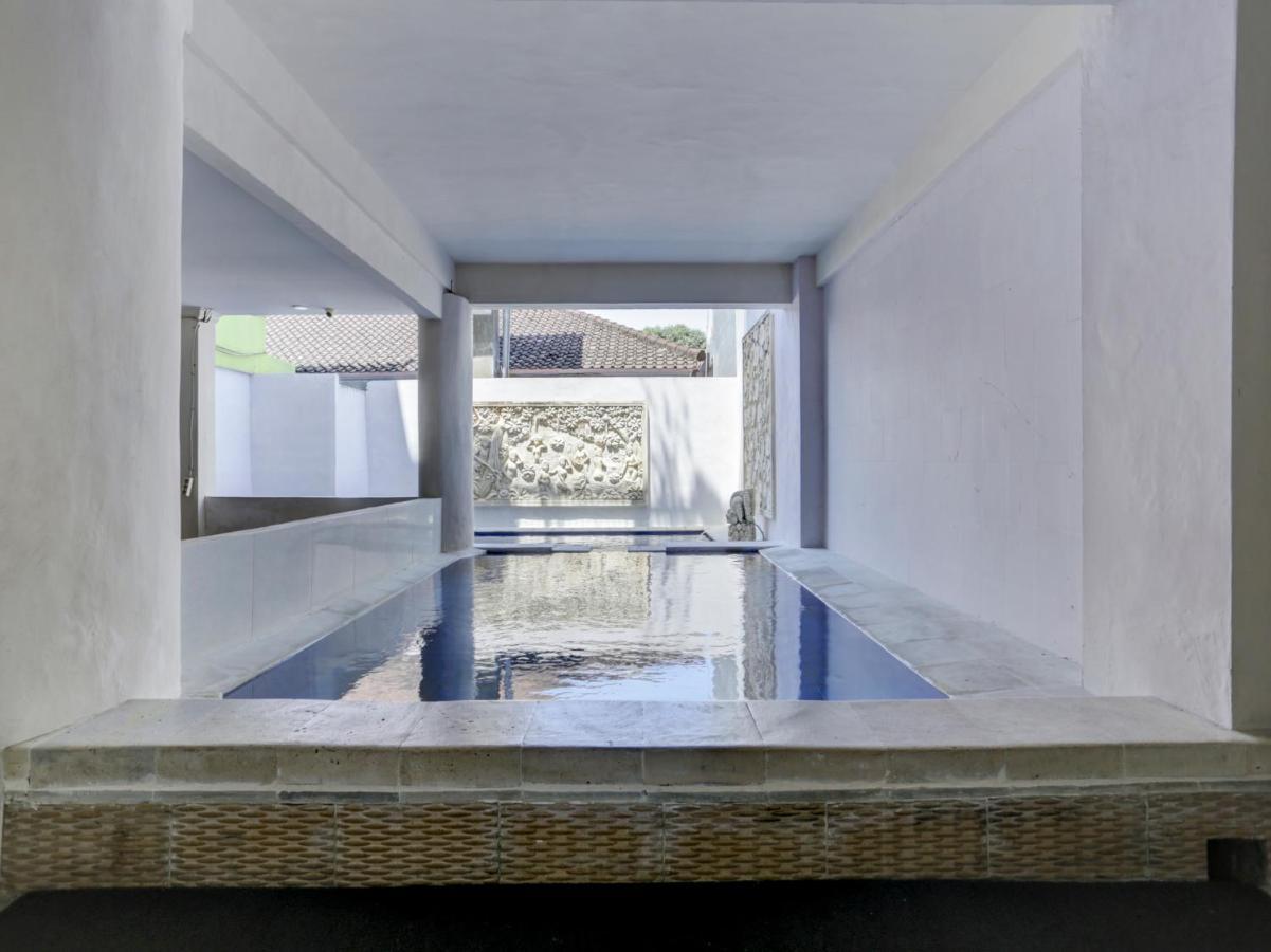 Oyo 3950 The Ratna Hotel Kuta  Luaran gambar