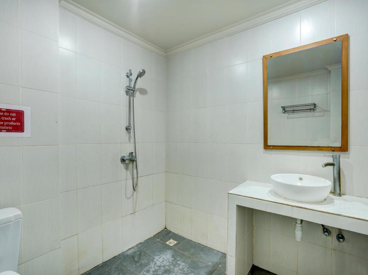 Oyo 3950 The Ratna Hotel Kuta  Luaran gambar