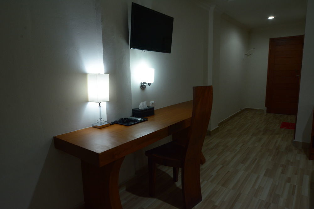 Oyo 3950 The Ratna Hotel Kuta  Luaran gambar